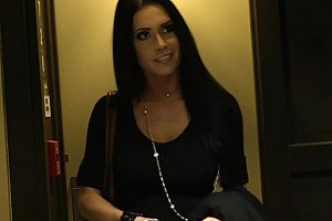 女王绿奴王八vk视频