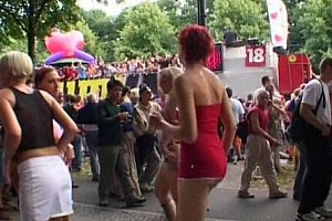 欧美男人体毛多Gay